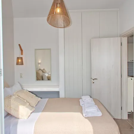 Apartment Walking Distance Spacious With Balcony - Esencia Naxian Naxos City