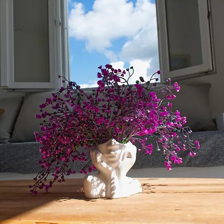 Walking Distance Spacious With Balcony - Esencia Naxian